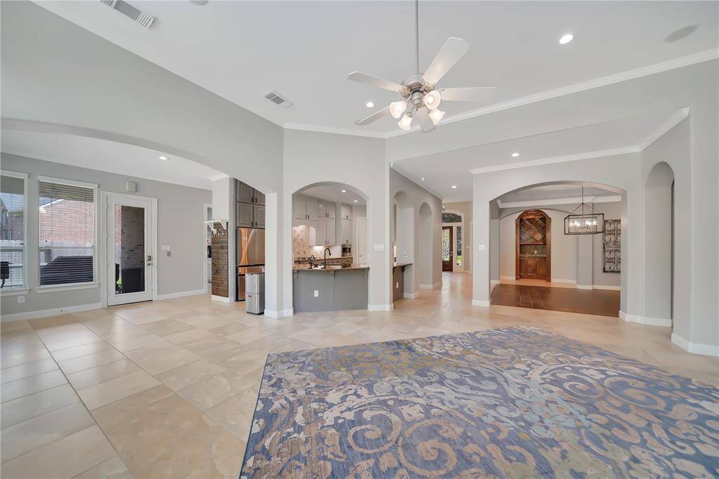 Such a beautiful open plan
