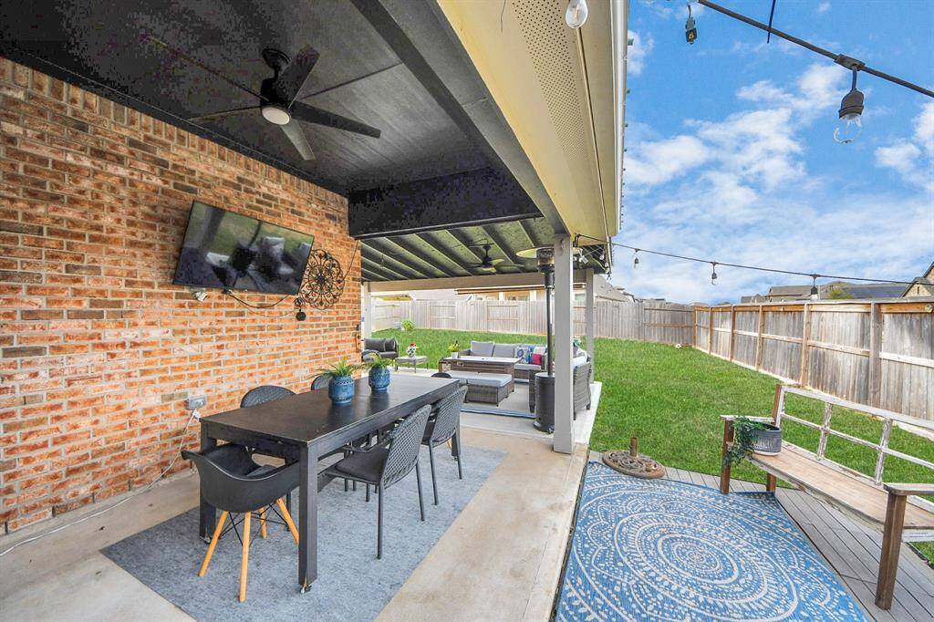 So much space for outdoor fun!