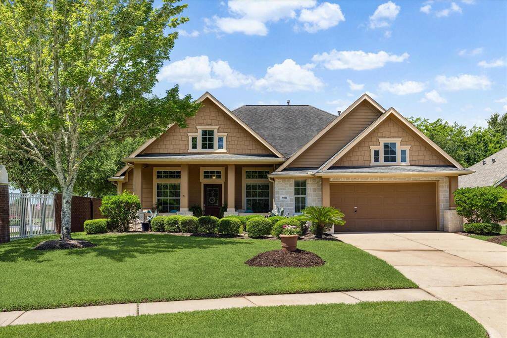 Welcome to a quiet cul-de-sac in the sought-after Greatwood community, where charm and convenience meet top-rated schools and lush surroundings.