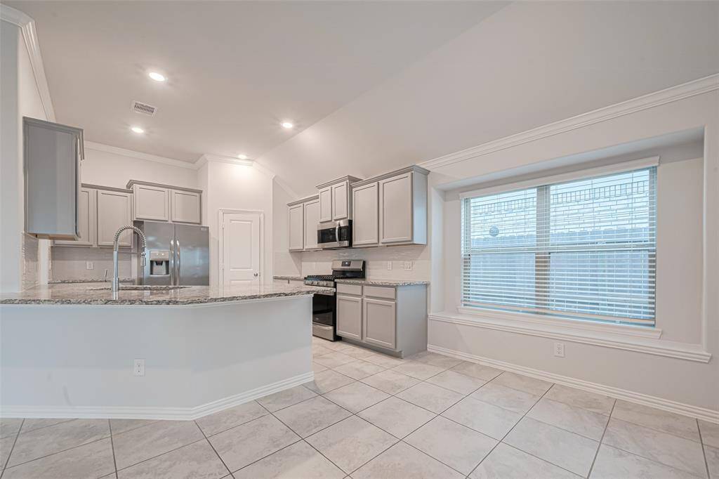 Open floor concept ideal for entertaining