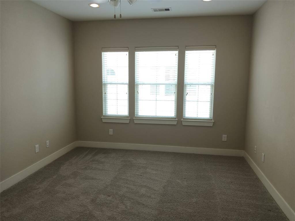 Third floor bedroom.
