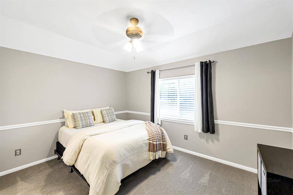 THIRD UPSTAIRS BEDROOM