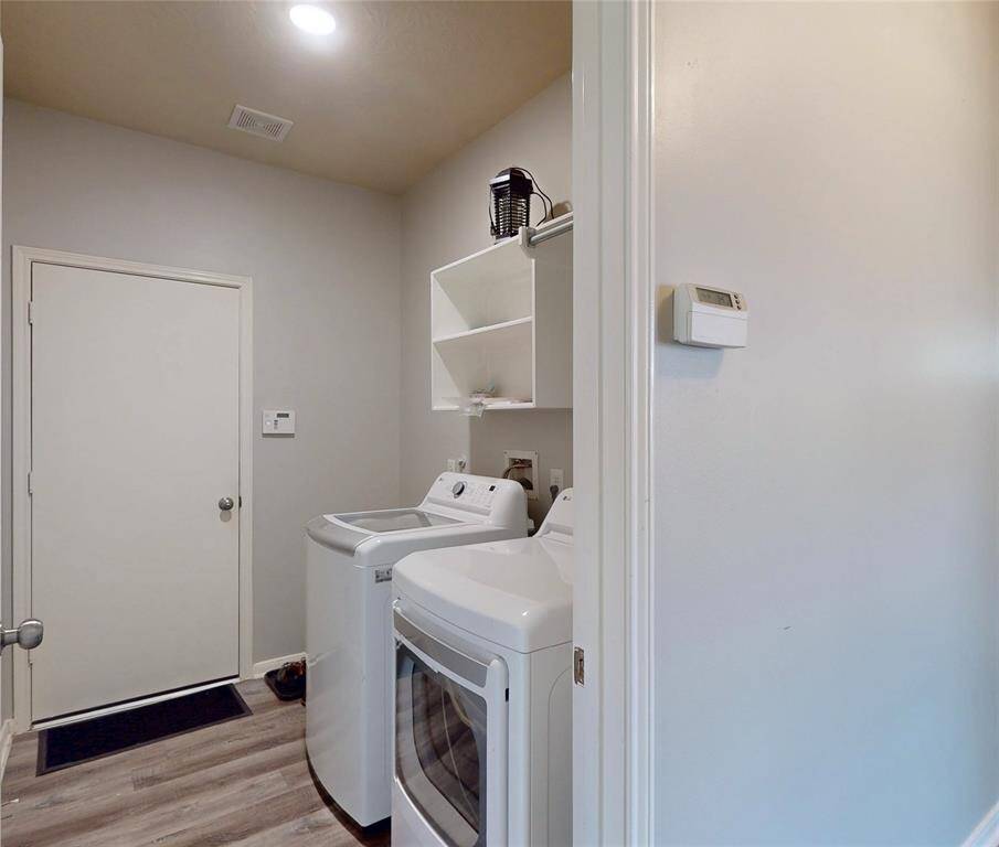 Mud room/Laundry room