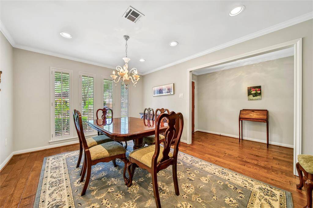 View of dining room :2.