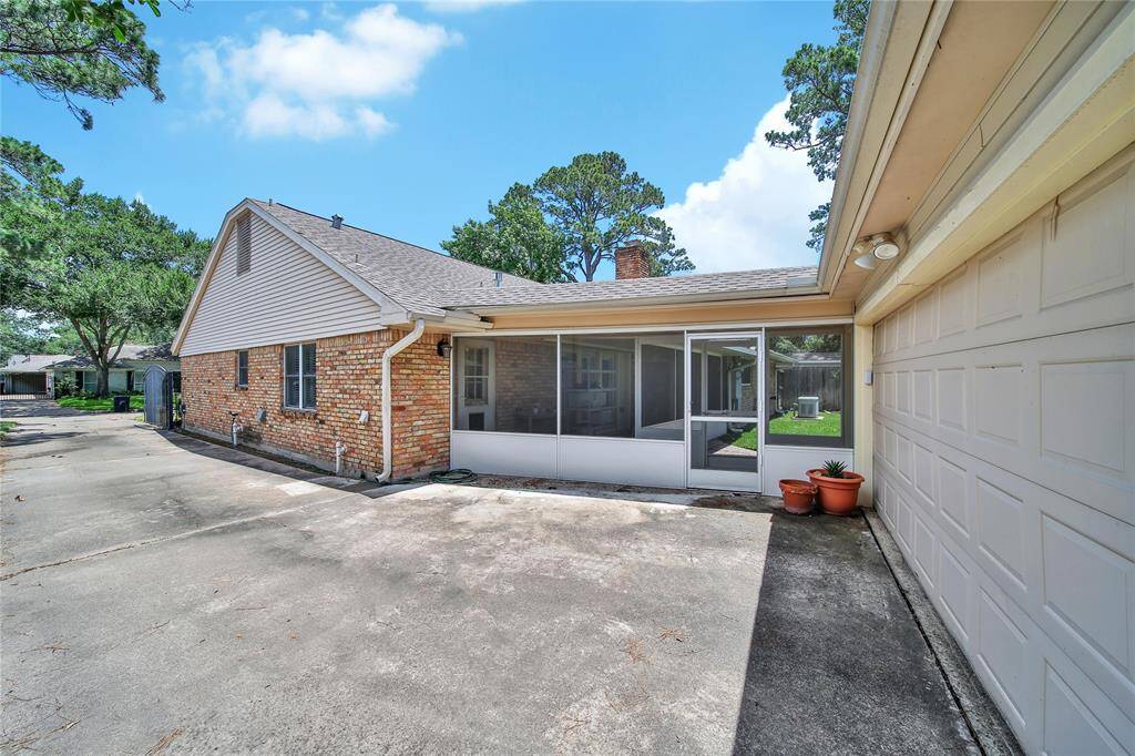 View of driveway.