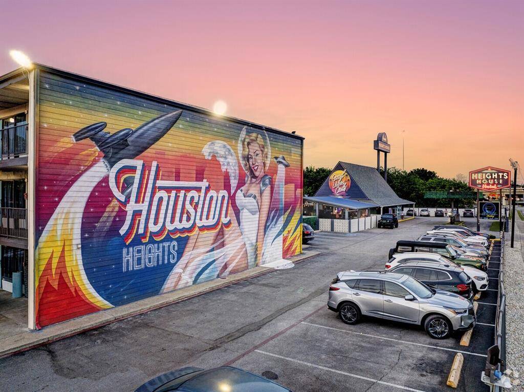 There are plenty of artistic murals spread throughout the neighborhood of Greater Heights.