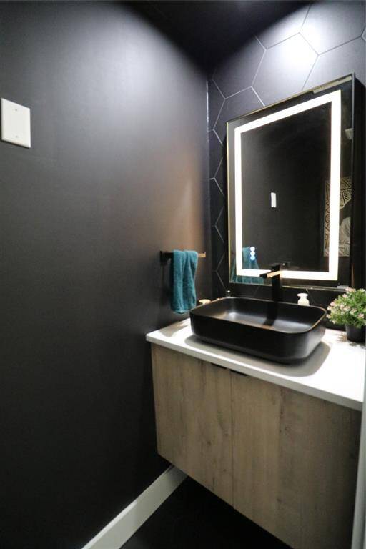 Powder room first floor