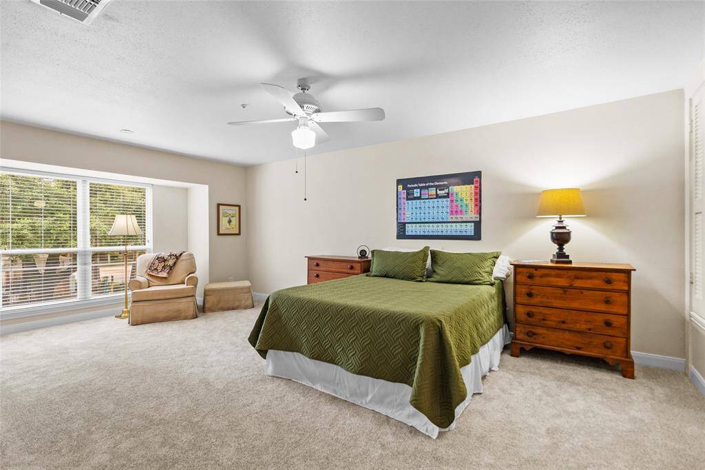 Spacious secondary bedroom
