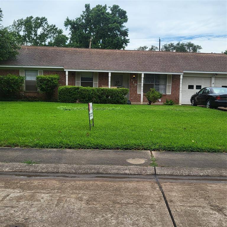 119 Poppy Close Front View