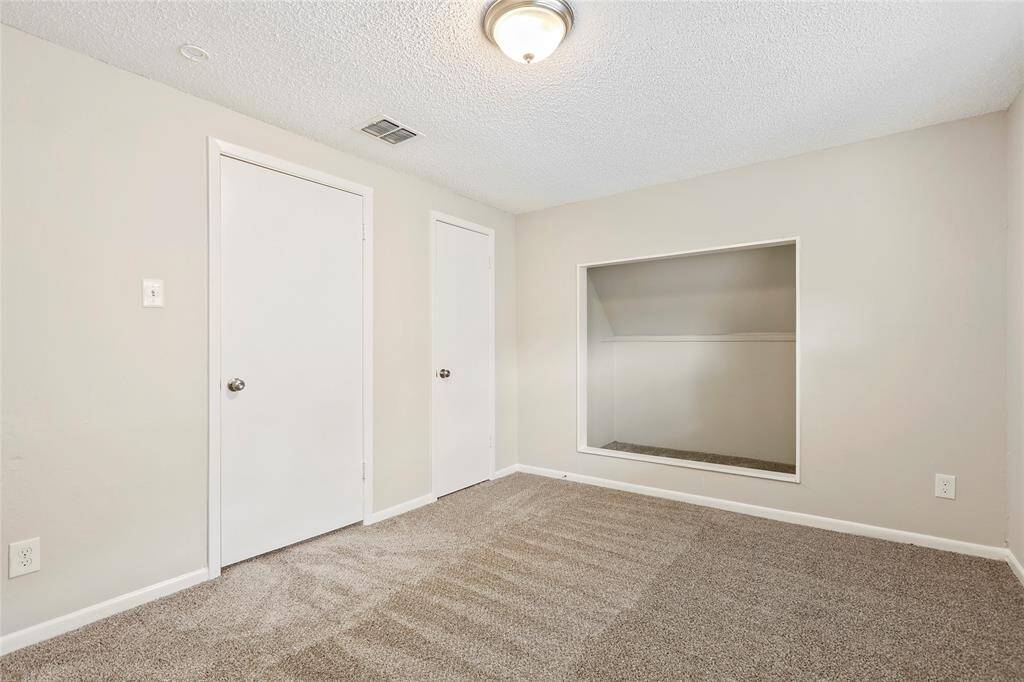 Bedroom 3 with nook