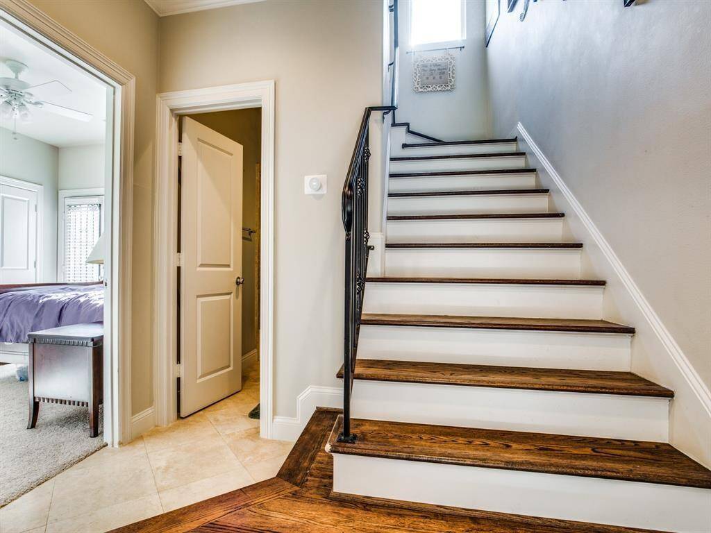 The first floor provides a bedroom. Use this room as a home office, gym, or guest bedroom.