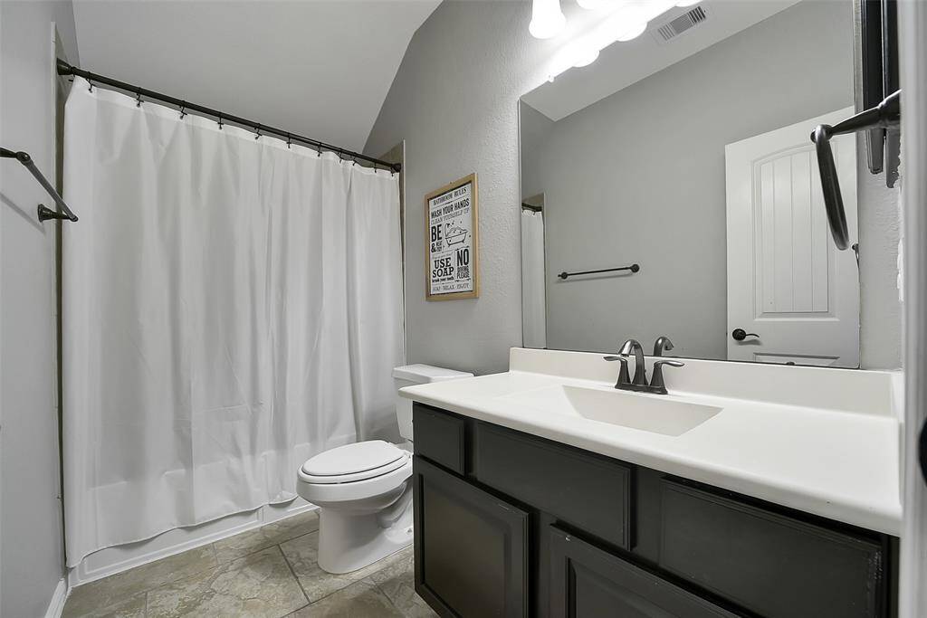 Full Bath 1