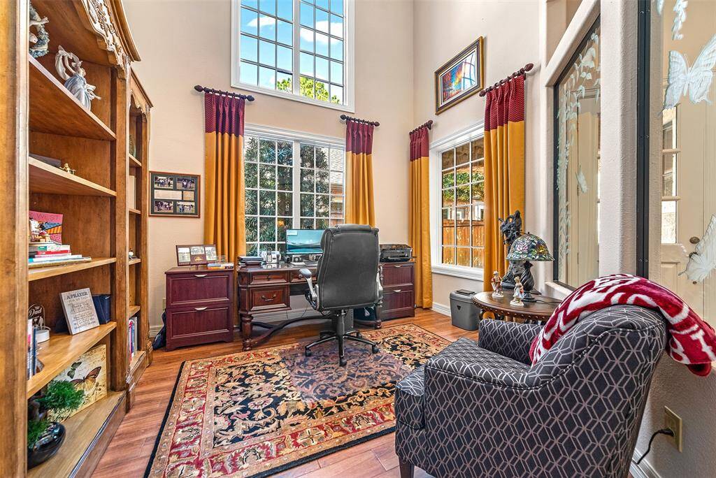 Property Image 6