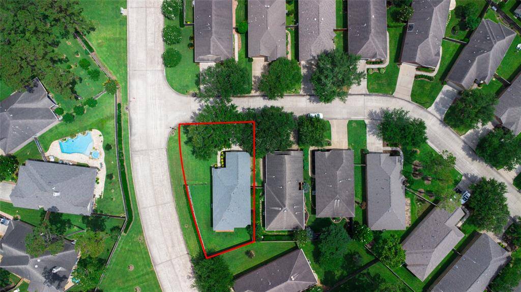 Large corner lot