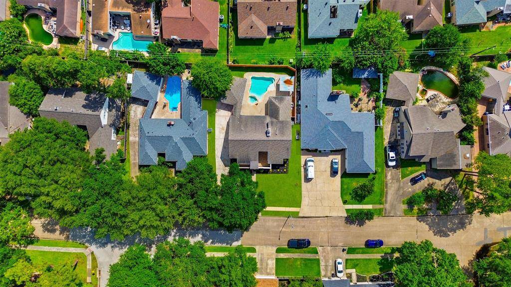 Ariel view of property