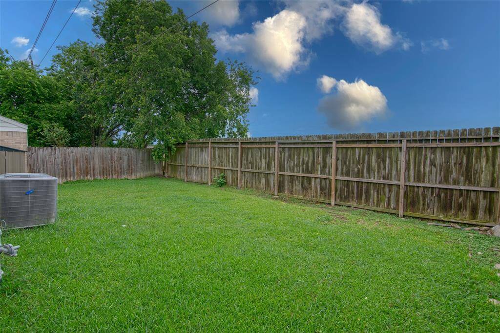 Open Skies with a Spacious Backyard