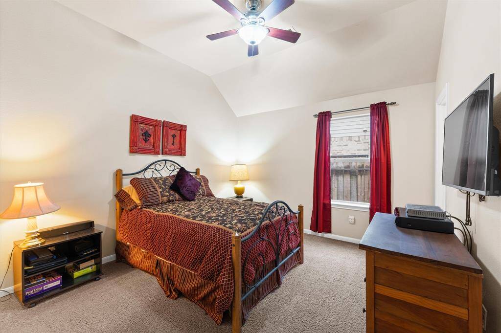 Guest Suite with full bath