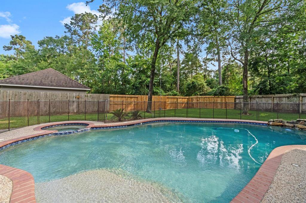 Enjoy peace of mind while you relax in your pool, thanks to the surrounding safety fence and privacy fence that enclose the pool and property.