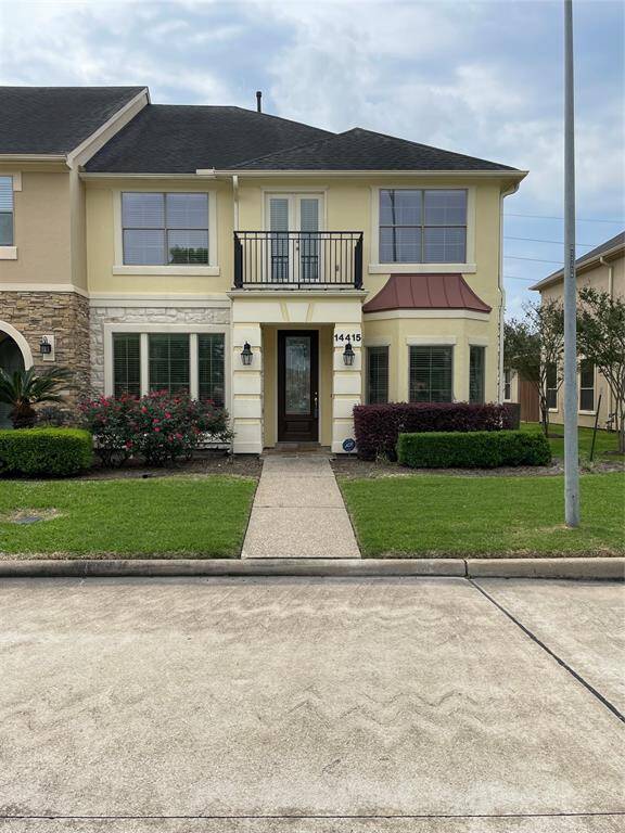 Expansive windows offer stunning lake views, bringing natural beauty right into your home.