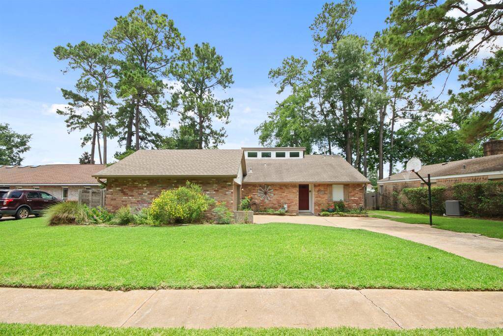 This impressive home has fantastic curb appeal! Highlighting beautiful brick exterior, a long drive way, well maintained lawn and beautiful landscaping with no back neighbors.