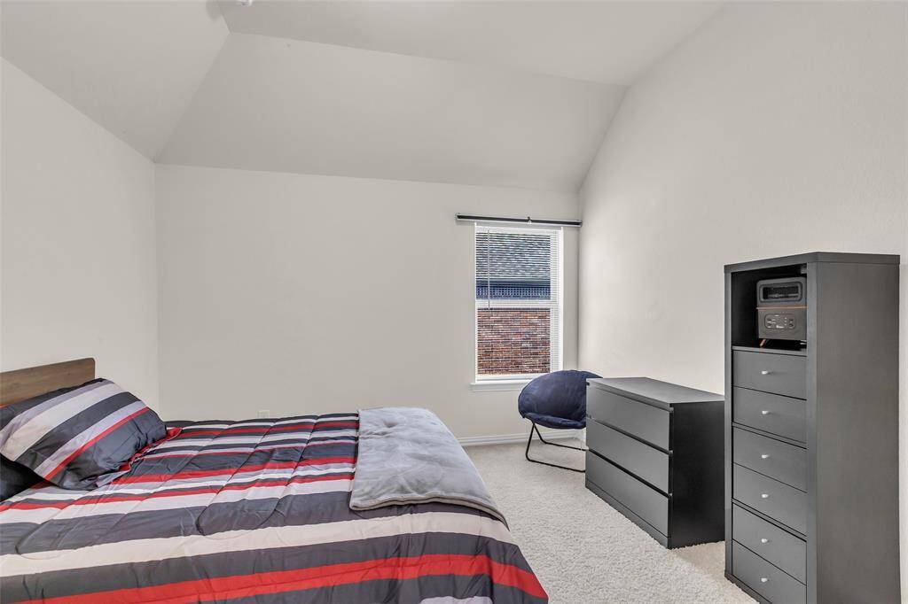 Upstairs fifth bedroom
