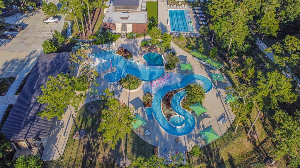 Lazy river and pool