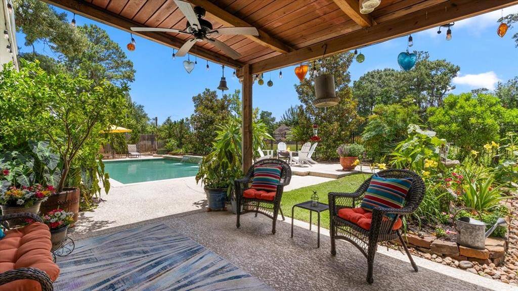 Step into a beautiful Backyard paradise