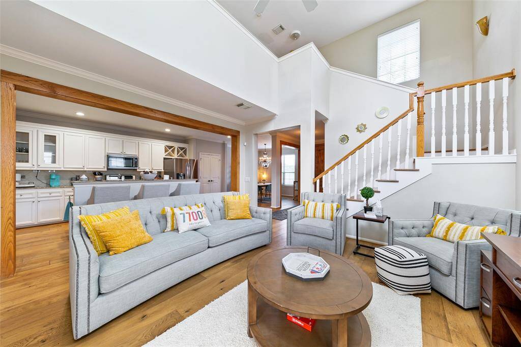 Easy to entertain in this home.