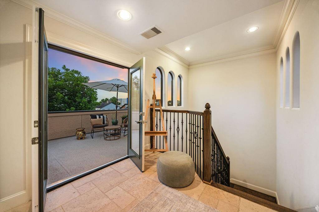 Enter your private rooftop deck