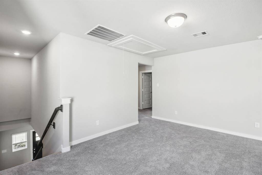 Photo is not of the actual home but is an inspirational photo of builder’s model home and may depict options, furnishings, and/or decorator features that are not included.