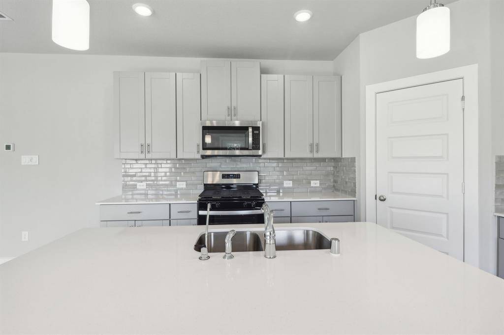 Photo is not of the actual home but is an inspirational photo of builder’s model home and may depict options, furnishings, and/or decorator features that are not included.