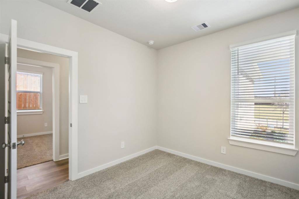 Photo is not of the actual home but is an inspirational photo of builder’s model home and may depict options, furnishings, and/or decorator features that are not included.