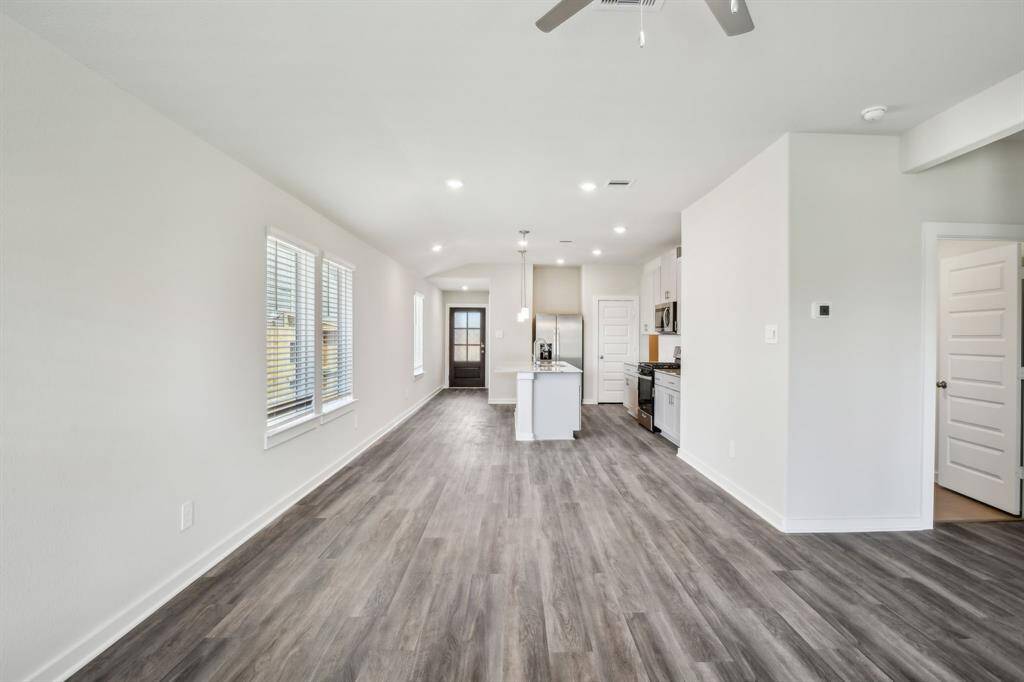 Photo is not of the actual home but is an inspirational photo of builder’s model home and may depict options, furnishings, and/or decorator features that are not included.