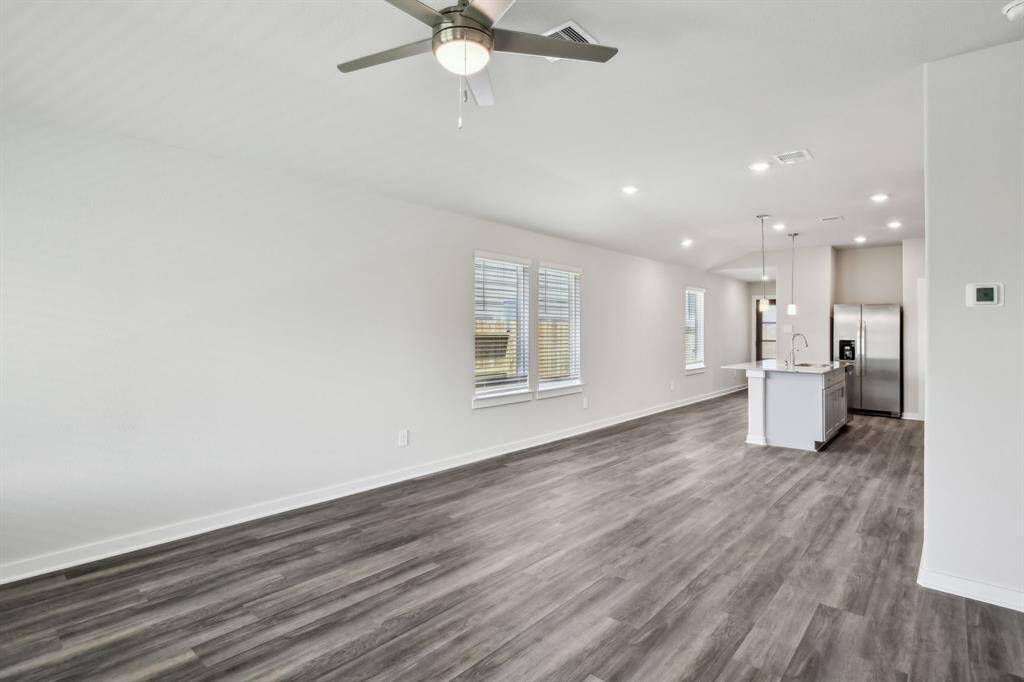 Photo is not of the actual home but is an inspirational photo of builder’s model home and may depict options, furnishings, and/or decorator features that are not included.
