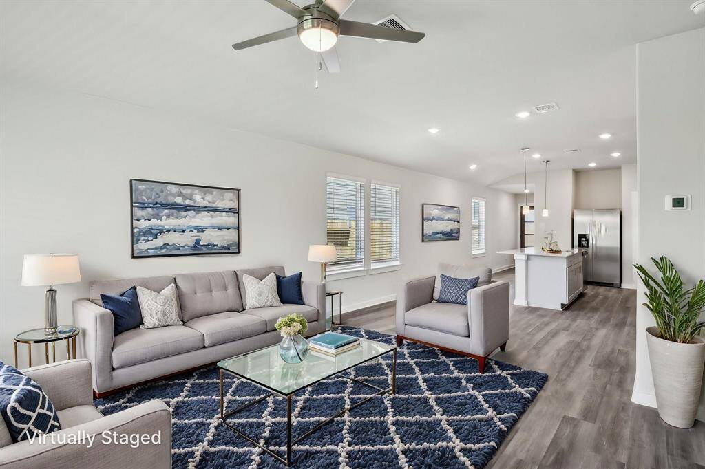 Photo is not of the actual home but is an inspirational photo of builder’s model home and may depict options, furnishings, and/or decorator features that are not included.