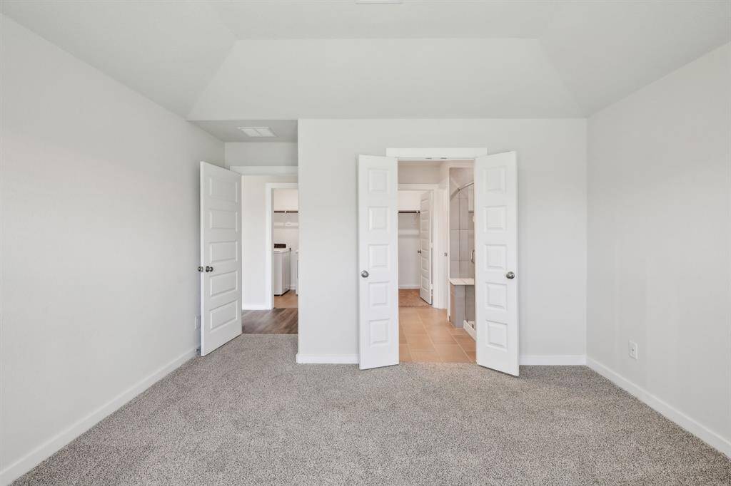 Photo is not of the actual home but is an inspirational photo of builder’s model home and may depict options, furnishings, and/or decorator features that are not included.