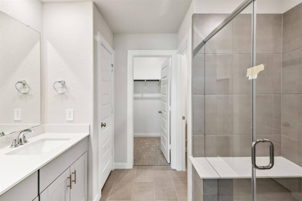 Photo is not of the actual home but is an inspirational photo of builder’s model home and may depict options, furnishings, and/or decorator features that are not included.