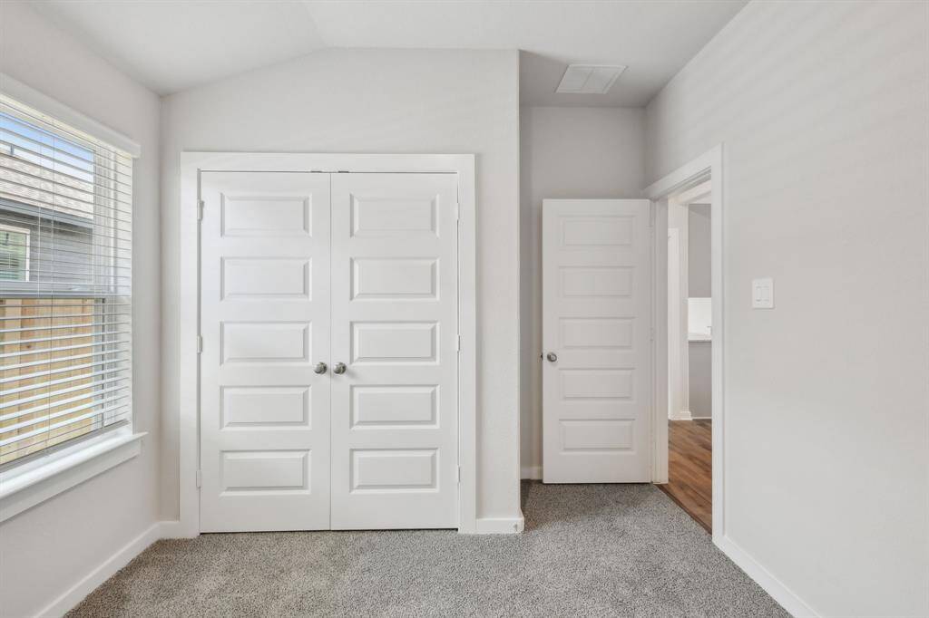Photo is not of the actual home but is an inspirational photo of builder’s model home and may depict options, furnishings, and/or decorator features that are not included.