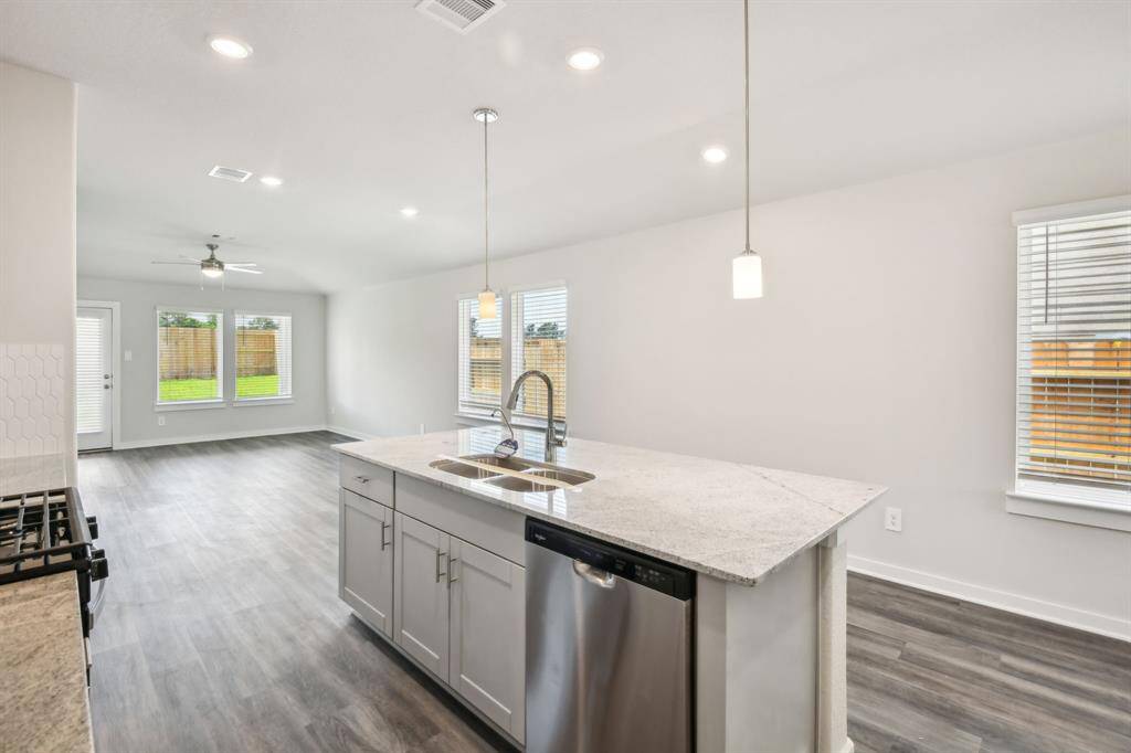 Photo is not of the actual home but is an inspirational photo of builder’s model home and may depict options, furnishings, and/or decorator features that are not included.