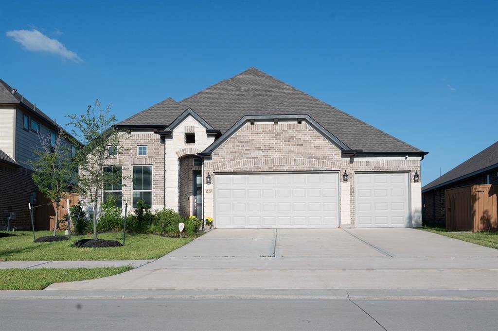 Extra large driveway