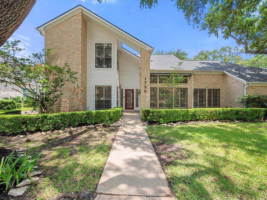 Beautiful front elevation