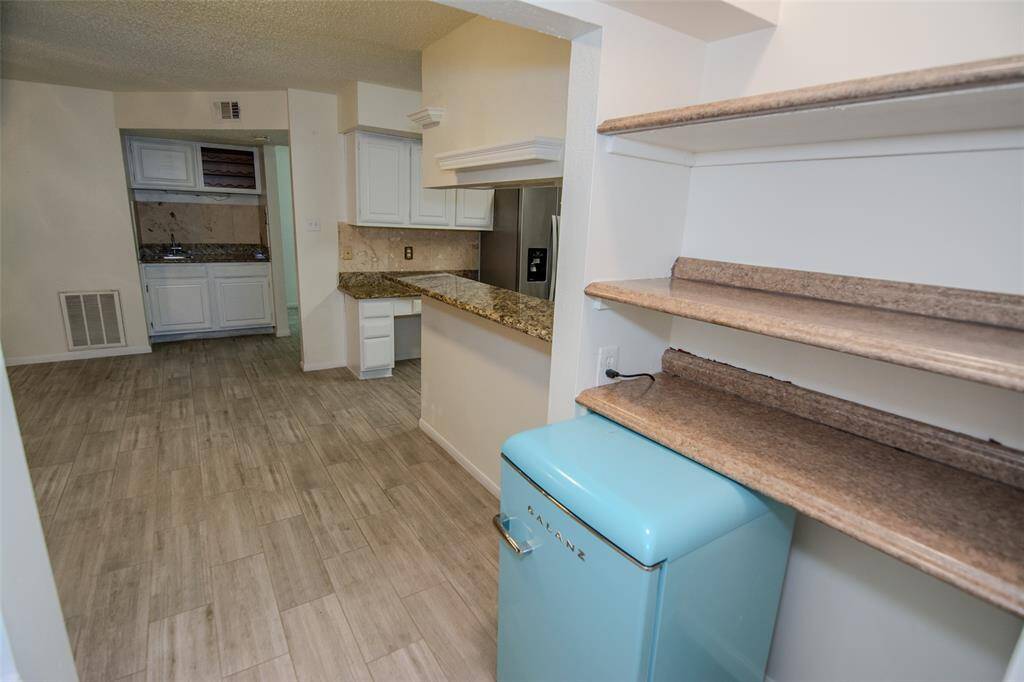 large den with wet bar