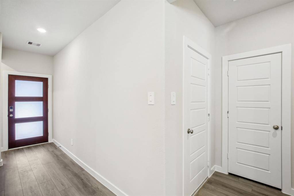 Photo is not of the actual home but is an inspirational photo of builder’s model home and may depict options, furnishings, and/or decorator features that are not included.