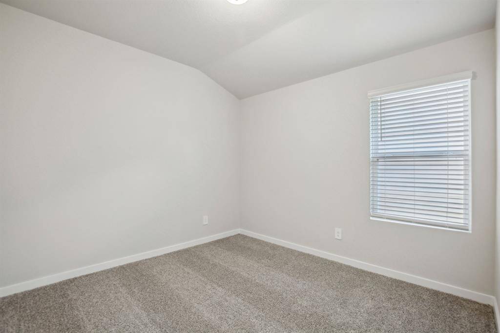 Photo is not of the actual home but is an inspirational photo of builder’s model home and may depict options, furnishings, and/or decorator features that are not included.