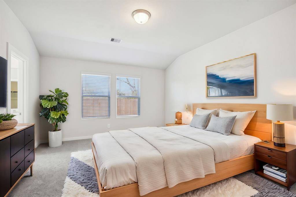 Photo is not of the actual home but is an inspirational photo of builder’s model home and may depict options, furnishings, and/or decorator features that are not included.