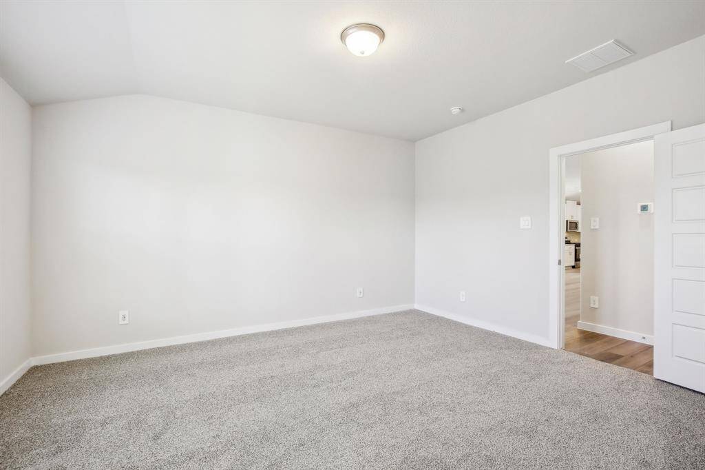 Photo is not of the actual home but is an inspirational photo of builder’s model home and may depict options, furnishings, and/or decorator features that are not included.