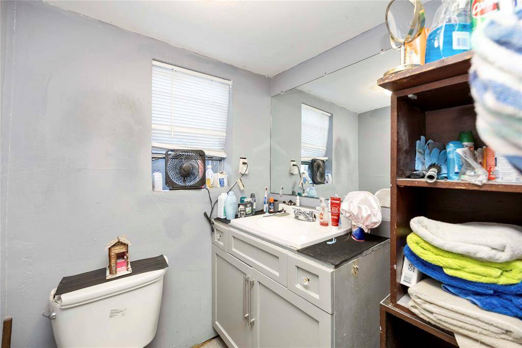 Guest house full bathroom shower only.