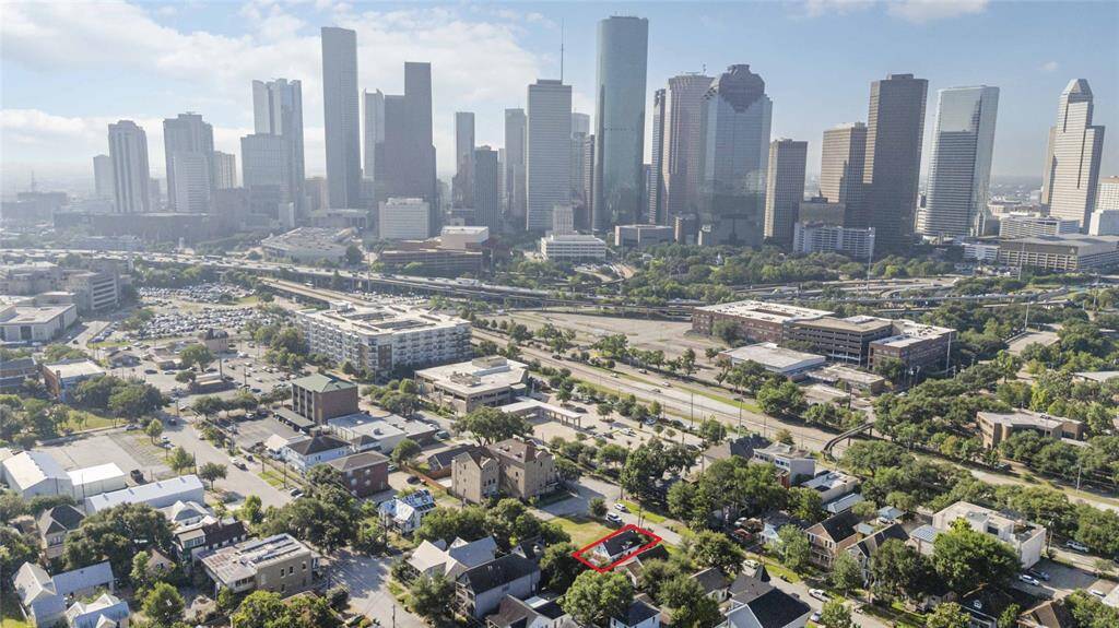 Espectacular proximity to downtown Houston