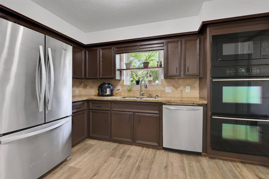 Double ovens and built-in microwave
