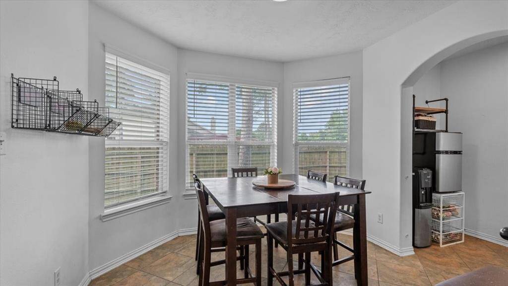 Cozy breakfast room just off the kitchen for casual dining."